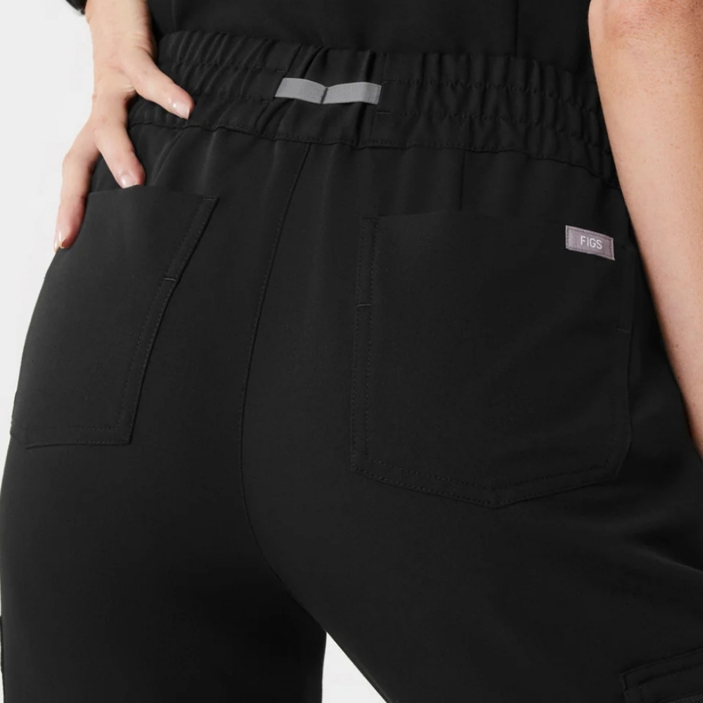 FIGS Women’s PS Uman Relaxed Black Jogger Scrub Pants! - Picture 4 of 7